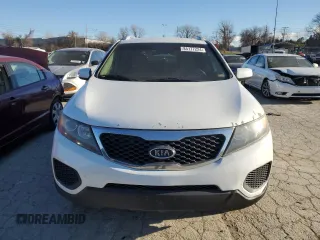 2013 Kia Sorento LX with VIN 5XYKT4A29DG368216, listed as a Copart auction lot 84177224 with 169,666 mi miles and Salvage Title. Bid and sale history available at carsss.com. Image 5.