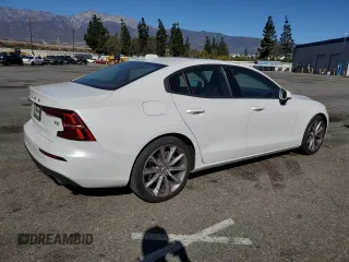 2020 Volvo S60 Momentum with VIN 7JR102FK4LG034769, listed as a Copart auction lot 42356235 with 51,114 mi miles and Salvage Title. Bid and sale history available at carsss.com. Image 3.