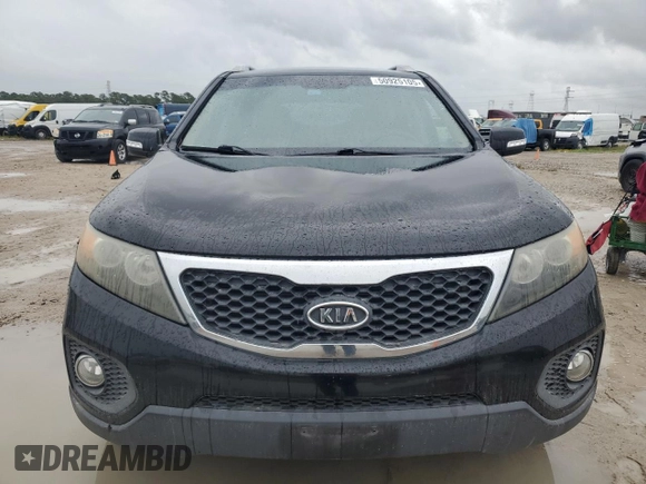 2013 Kia Sorento EX with VIN 5XYKU4A62DG390929, listed as a Copart auction lot 50925105 with 110,973 mi miles and Salvage Title. Bid and sale history available at carsss.com. Image 5.