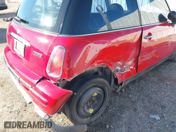 2003 MINI Hardtop with VIN WMWRC33413TC48601, listed as a IAAI auction lot 41418901 with 57,095 mi miles and . Bid and sale history available at DreamBid. Image 6.