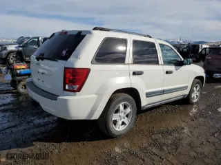 2006 Jeep Grand Cherokee Laredo with VIN 1J4GR48KX6C304598, listed as a Copart auction lot 46538615 with 123,889 mi miles and Clean Title. Bid and sale history available at carsss.com. Image 3.