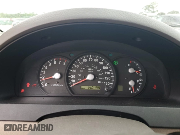 2006 Kia Sorento LX z VIN KNDJD733565613976, wystawiony jako Copart lot #54896005 z przebiegiem 140 198 mil mil oraz Szkoda całkowita • Salvage title. Historia ofert i sprzedaży dostępna na DreamBid. Obrazek 9.
