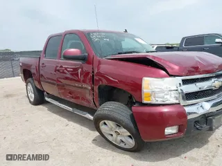 2008 Chevrolet Silverado 1500 LTZ with VIN 3GCEC13J18G212369, listed as a IAAI auction lot 41887947 with 318,161 mi miles. Bid and sale history available at carsss.com. Image 1.