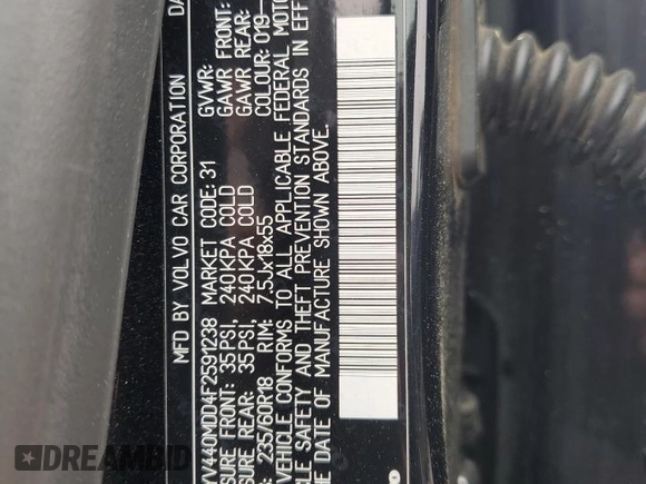 2015 Volvo XC60 T5 Drive-E Platinum with VIN YV440MDD4F2591238, listed as a Copart auction lot 51111765 with Not provided miles and Salvage title. Bid and sale history available at DreamBid. Image 14.