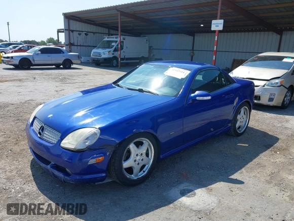 2001 Mercedes-Benz SLK 230/320 with VIN WDBKK65F11F189774, listed as a IAAI auction lot 42443314 with 228,078 mi miles and . Bid and sale history available at DreamBid. Image 6.