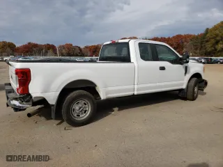 2017 Ford Super Duty F-250 SRW XLT with VIN 1FT7X2A60HEF21937, listed as a Copart auction lot 77828424 with 98,679 mi miles and Salvage Title. Bid and sale history available at carsss.com. Image 3.