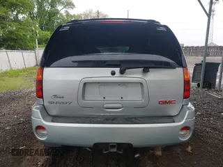 2007 GMC Envoy SLE z VIN 1GKDT13S272232176, wystawiony jako IAAI lot #42194144 z przebiegiem 160 461 mil mil oraz . Historia ofert i sprzedaży dostępna na DreamBid. Obrazek 16.