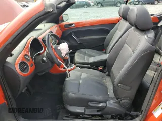 2019 Volkswagen Beetle S с VIN 3VW5DAAT9KM505721, выставлен на аукционе Copart как лот 51358675 с пробегом Не указан миль и Списание • Salvage title. История ставок и продаж доступна на DreamBid. Изображение 7.