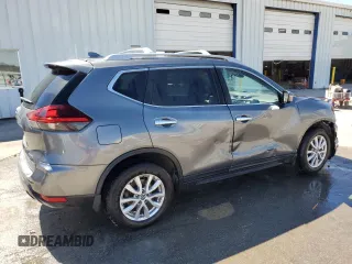 2019 Nissan Rogue SV with VIN 5N1AT2MT4KC810403, listed as a Copart auction lot 49478425 with 113,804 mi miles and Salvage Title. Bid and sale history available at carsss.com. Image 3.