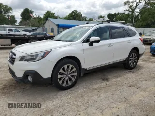 2018 Subaru Outback Touring z VIN 4S4BSATC0J3317674, wystawiony jako Copart lot #57211034 z przebiegiem 98 632 mil mil oraz Szkoda całkowita • Salvage title. Historia ofert i sprzedaży dostępna na DreamBid. Obrazek 1.
