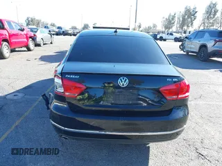 2015 Volkswagen Passat 2.0L TDI SEL Premium with VIN 1VWCV7A31FC053259, listed as a IAAI auction lot 41397357 with 157,842 mi miles. Bid and sale history available at carsss.com. Image 16.