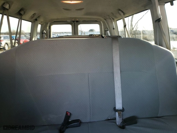 2010 Ford Econoline Wagon XL with VIN 1FBSS3BL6ADA45941, listed as a Copart auction lot 41071574 with 224,406 mi miles and Clean Title. Bid and sale history available at carsss.com. Image 10.