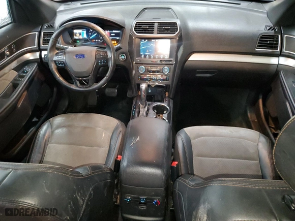 2017 Ford Explorer XLT with VIN 1FM5K8D80HGB91447, listed as a Copart auction lot 51487435 with 174,559 mi miles and Salvage Title. Bid and sale history available at carsss.com. Image 8.