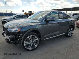 2024 Audi Q5 Sportback S line Premium Plus z VIN WA15AAFY3R2014234, wystawiony jako Copart lot #71209134 z przebiegiem 6 695 mil mil oraz Szkoda całkowita • Salvage title. Historia ofert i sprzedaży dostępna na DreamBid. Obrazek 1.
