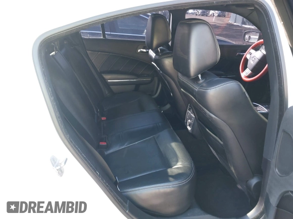 2013 Dodge Charger RT with VIN 2C3CDXCT7DH583673, listed as a IAAI auction lot 41370924 with 133,474 mi miles. Bid and sale history available at carsss.com. Image 8.
