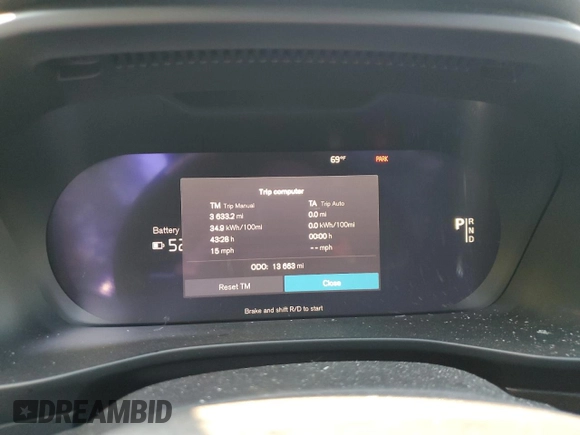 2023 Volvo XC40 Ultimate with VIN YV4ED3UM8P2946867, listed as a Copart auction lot 63029375 with 13,663 mi miles and Salvage title. Bid and sale history available at DreamBid. Image 9.