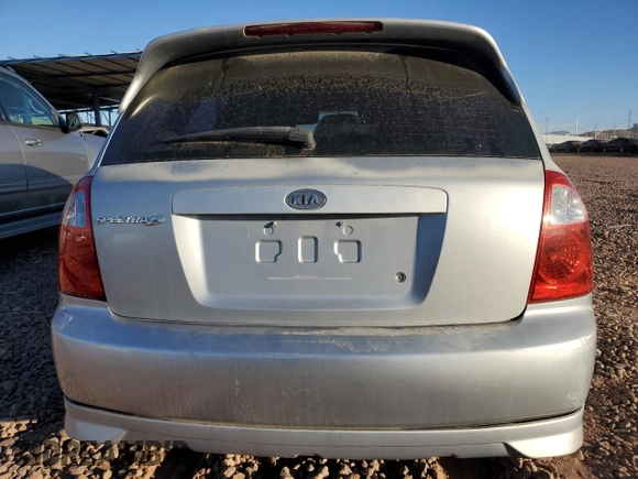 2005 Kia Spectra with VIN KNAFE161955103152, listed as a Copart auction lot 78554024 with 110,142 mi miles and Clean Title. Bid and sale history available at carsss.com. Image 6.