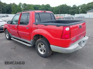 2005 Ford Explorer Sport Trac XLS z VIN 1FMZU67K75UA17668, wystawiony jako IAAI lot #42496291 z przebiegiem 246 269 mil mil oraz . Historia ofert i sprzedaży dostępna na DreamBid. Obrazek 3.