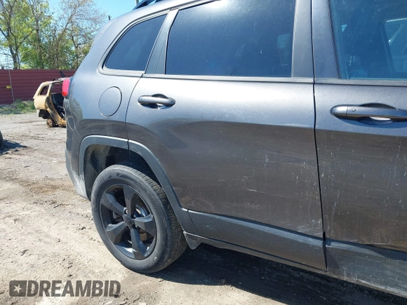 2017 Jeep Cherokee Limited with VIN 1C4PJMDS2HW620551, listed as a IAAI auction lot 42227629 with 83,643 mi miles and . Bid and sale history available at DreamBid. Image 18.