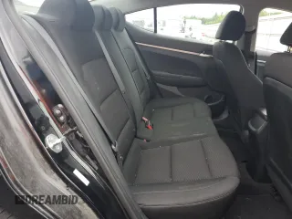 2020 Hyundai Elantra SE z VIN KMHD74LF5LU945281, wystawiony jako Copart lot #58012135 z przebiegiem Nie podano mil oraz Szkoda całkowita • Salvage title. Historia ofert i sprzedaży dostępna na DreamBid. Obrazek 10.