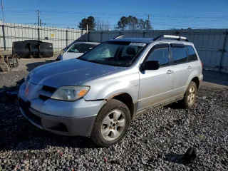 2005 Mitsubishi Outlander LS with VIN JA4LZ31F35U044446, listed as a Copart auction lot 49188314 with 172,560 mi miles and Salvage Title. Bid and sale history available at carsss.com. Image 1.