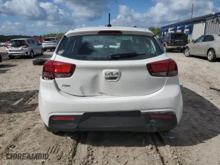 2022 Kia Rio 5-Door S with VIN 3KPA25AD8NE471230, listed as a Copart auction lot 51519255 with 44,117 mi miles and Non Repairable. Bid and sale history available at carsss.com. Image 6.