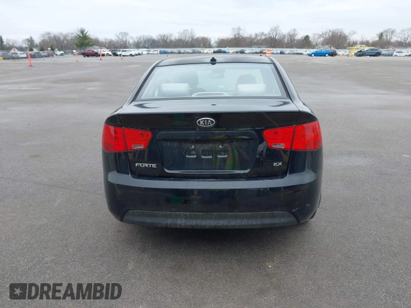 2010 Kia Forte EX z VIN KNAFU4A24A5053811, wystawiony jako IAAI lot #41902815 z przebiegiem 149 868 mil mil oraz . Historia ofert i sprzedaży dostępna na DreamBid. Obrazek 16.