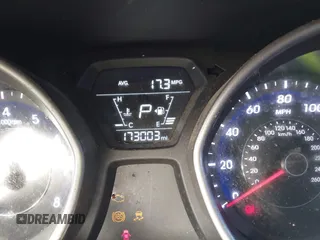2015 Hyundai Elantra SE z VIN 5NPDH4AE2FH651234, wystawiony jako IAAI lot #42010160 z przebiegiem 173 003 mil mil oraz . Historia ofert i sprzedaży dostępna na DreamBid. Obrazek 7.