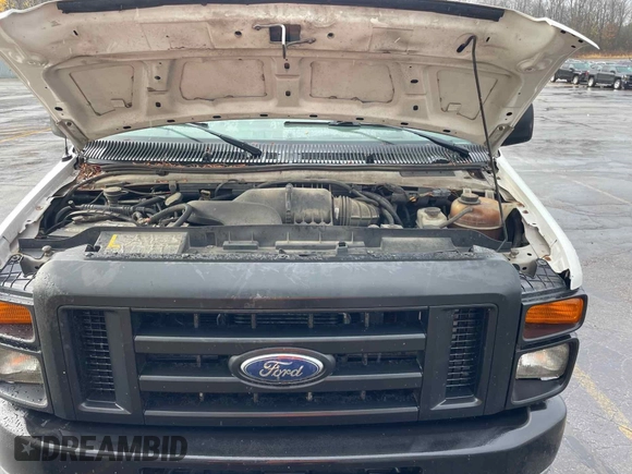 2009 Ford Econoline Cargo with VIN 1FTNE24L19DA84214, listed as a IAAI auction lot 42122977 with 144,490 mi miles and . Bid and sale history available at DreamBid. Image 1.