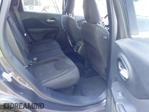 2015 Jeep Cherokee Latitude с VIN 1C4PJMCS8FW708681, выставлен на аукционе IAAI как лот 42776534 с пробегом 129 248 миль миль и . История ставок и продаж доступна на DreamBid. Изображение 8.