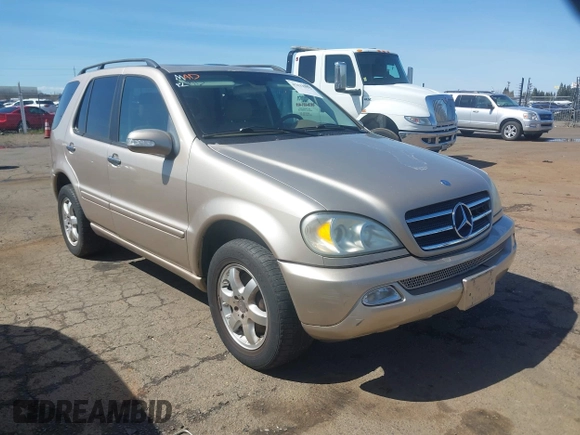 2002 Mercedes-Benz M 320/430/500 with VIN 4JGAB75E92A334273, listed as a IAAI auction lot 41831832 with 132,896 mi miles and . Bid and sale history available at DreamBid. Image 1.