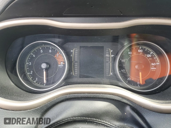 2016 Jeep Cherokee Latitude с VIN 1C4PJMCS7GW308984, выставлен на аукционе Copart как лот 54219025 с пробегом Не указан миль и Чистый • Clean title. История ставок и продаж доступна на DreamBid. Изображение 9.