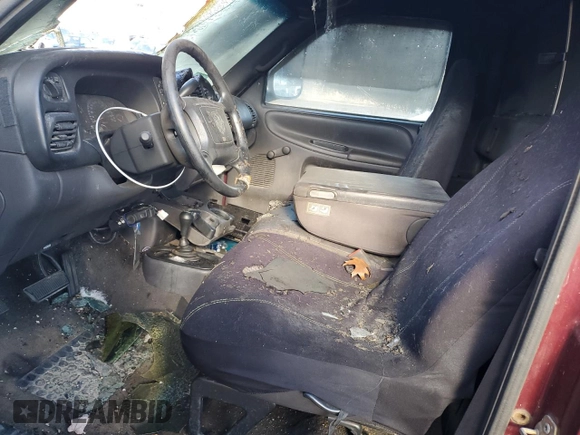 2001 Dodge 2500 z VIN 3B7KF26Z01M553173, wystawiony jako Copart lot #42750515 z przebiegiem Nie podano mil oraz Szkoda całkowita • Salvage title. Historia ofert i sprzedaży dostępna na DreamBid. Obrazek 7.