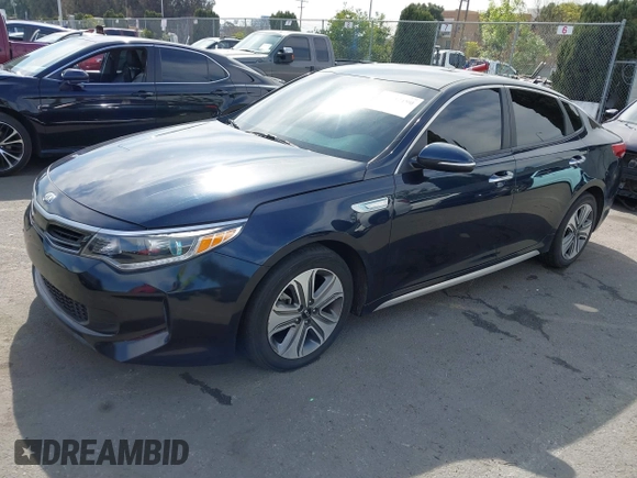 2017 Kia Optima EX with VIN KNAGU4LE1H5009500, listed as a IAAI auction lot 41642190 with 132,767 mi miles and . Bid and sale history available at DreamBid. Image 2.