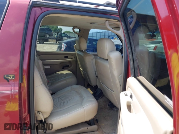 2001 Chevrolet Suburban LS with VIN 1GNFK16T01J221340, listed as a IAAI auction lot 42588266 with 296,259 mi miles and . Bid and sale history available at DreamBid. Image 8.