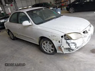 2000 Hyundai Elantra GLS z VIN KMHJF35F6YU034140, wystawiony jako IAAI lot #42501640 z przebiegiem 229 441 mil mil oraz . Historia ofert i sprzedaży dostępna na DreamBid. Obrazek 1.