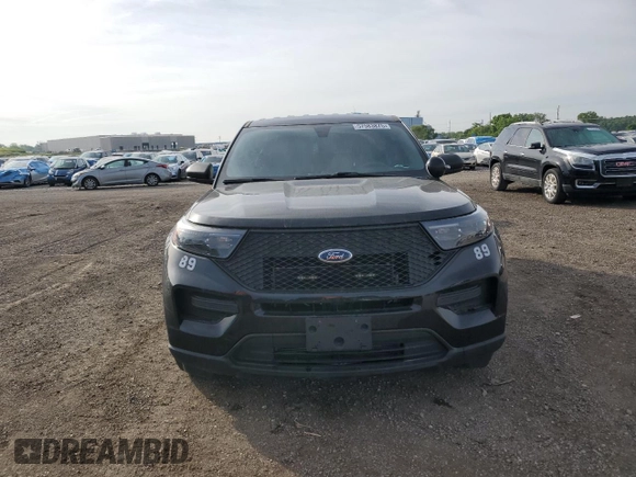 2021 Ford Police Interceptor Utility z VIN 1FM5K8AB9MGA18861, wystawiony jako Copart lot #57983875 z przebiegiem 45 170 mil mil oraz Szkoda całkowita • Salvage title. Historia ofert i sprzedaży dostępna na DreamBid. Obrazek 5.
