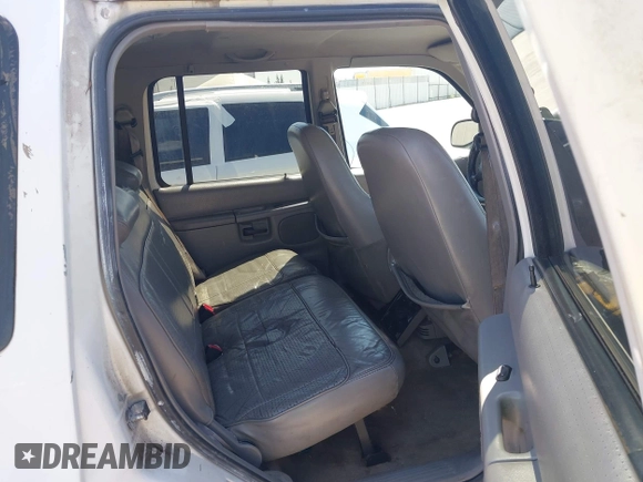 1998 Mercury Mountaineer with VIN 4M2ZU52P9WUJ11869, listed as a IAAI auction lot 42762225 with 241,105 mi miles and . Bid and sale history available at DreamBid. Image 8.