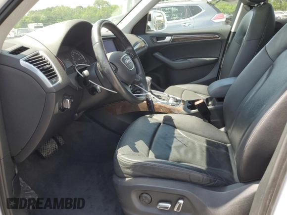 2015 Audi Q5 Premium Plus z VIN WA1LFAFP4FA146887, wystawiony jako Copart lot #57080865 z przebiegiem 83 215 mil mil oraz Szkoda całkowita • Salvage title. Historia ofert i sprzedaży dostępna na DreamBid. Obrazek 7.