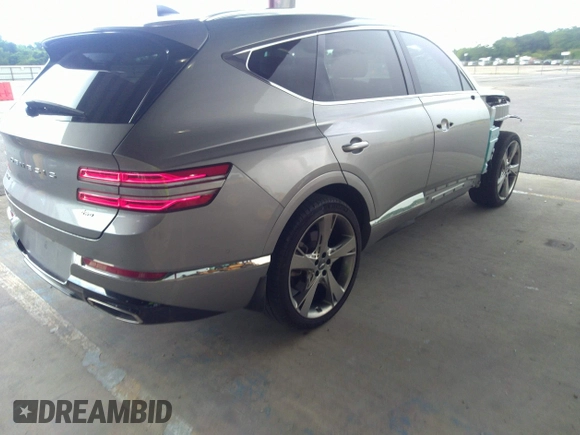 2022 Genesis GV80 with VIN KMUHBDSB4NU083139, listed as a IAAI auction lot 42447411 with 51,322 mi miles and . Bid and sale history available at DreamBid. Image 4.