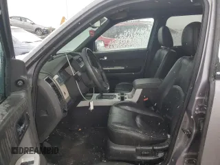 2008 Mercury Mariner Premier z VIN 4M2CU87188KJ06768, wystawiony jako Copart lot #46172705 z przebiegiem 179 752 mil mil oraz Tytuł czysty. Historia ofert i sprzedaży dostępna na DreamBid. Obrazek 7.