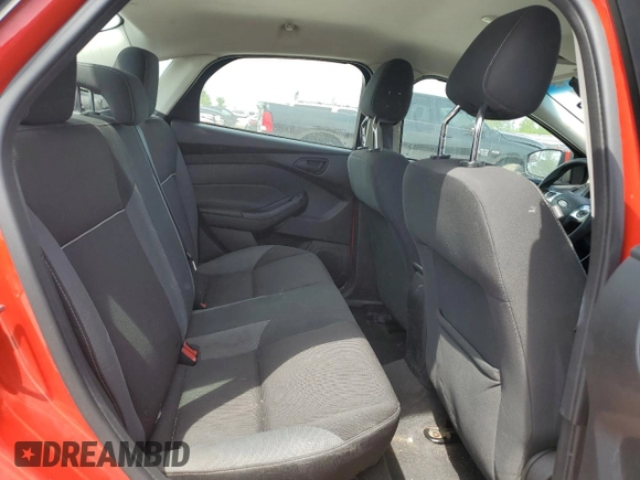 2012 Ford Focus SE with VIN 1FAHP3F27CL114126, listed as a Copart auction lot 57990805 with 131,122 mi miles and Clean title. Bid and sale history available at DreamBid. Image 10.