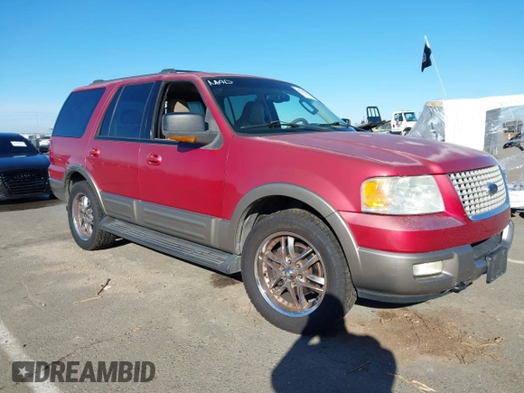 2003 Ford Expedition Eddie Bauer with VIN 1FMPU18L13LB22470, listed as a IAAI auction lot 41532763 with 261,942 mi miles. Bid and sale history available at carsss.com. Image 1.