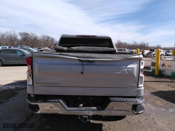 2019 Chevrolet Silverado 1500 LTZ with VIN 1GCUYGED1KZ136389, listed as a Copart auction lot 45356325 with 179,288 mi miles and Salvage Title. Bid and sale history available at carsss.com. Image 6.