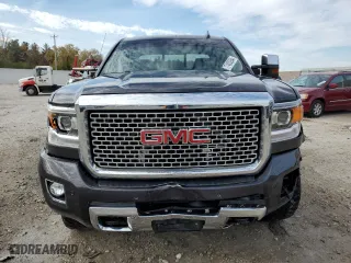 2016 GMC Sierra 2500HD Denali with VIN 1GT12UEG2GF184733, listed as a Copart auction lot 77405264 with 70,132 mi miles and Clean Title. Bid and sale history available at carsss.com. Image 5.