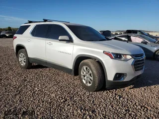2019 Chevrolet Traverse LT Leather with VIN 1GNERHKW6KJ126749, listed as a Copart auction lot 46303265 with 77,829 mi miles and Salvage Title. Bid and sale history available at carsss.com. Image 4.