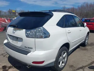 2005 Lexus RX 330 with VIN 2T2HA31U55C068631, listed as a IAAI auction lot 42023672 with 237,686 mi miles. Bid and sale history available at carsss.com. Image 4.
