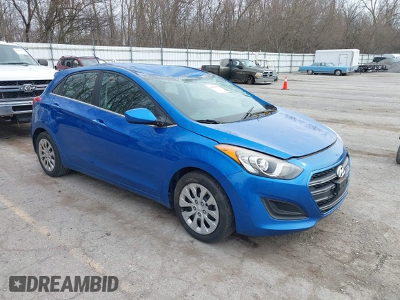 2017 Hyundai Elantra GT with VIN KMHD35LH3HU351962, listed as a IAAI auction lot 41938974 with 114,178 mi miles. Bid and sale history available at carsss.com. Image 1.