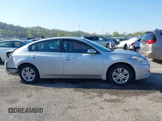 2011 Nissan Altima S with VIN 1N4AL2AP1BN431865, listed as a IAAI auction lot 41948886 with 217,389 mi miles and . Bid and sale history available at carsss.com. Image 14.