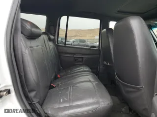 2000 Mercury Mountaineer with VIN 4M2ZU86P9YUJ19811, listed as a Copart auction lot 82211724 with 251,761 mi miles and Salvage Title. Bid and sale history available at carsss.com. Image 11.